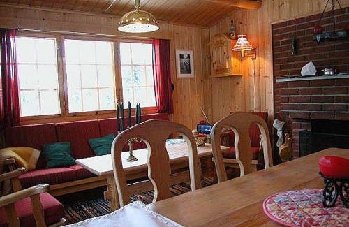 Nord-Aurdal House | Koselig, lita hytte på Aurdalsåsen ved Danebu