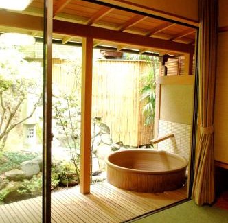 Izu Nagaoka Onsen Hotel | KOUBOUNOYU NAGAOKA