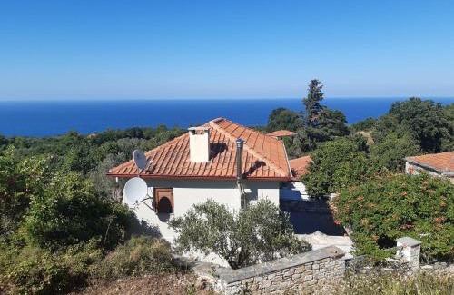 Kato Vrontou Villa | Kouros Villa!