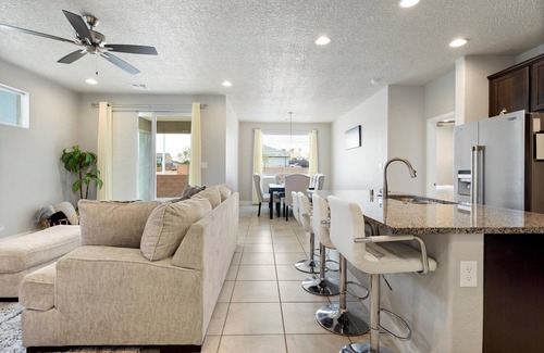 Ranchito House | Kozi home, easy access to 1-25, great for family trips, or a solo stayn