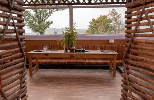Almora House | Krishna Cafe and Chandra Home Stay