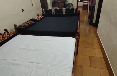 Kuppaayil Apartment | KRISHNA ROYAL Temple view