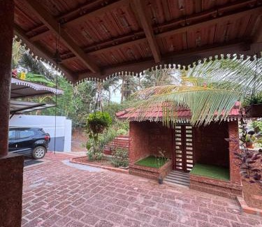 Kunhimangalam Villa | Krishnalayam Heritage Villa