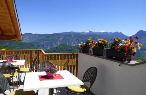 Castelvecchio Alto Apartment | Kristallhof Fewo Bergblick