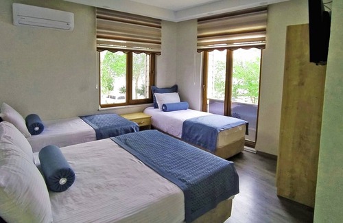 Egirdir Hotel | Kroisos Lake Resport by Vima