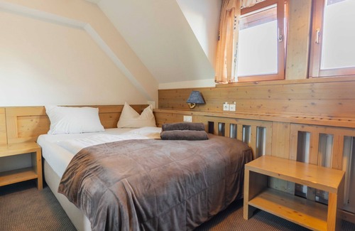 Ambroz pod Krvavcem House | Krvavec Double room with balcony 1