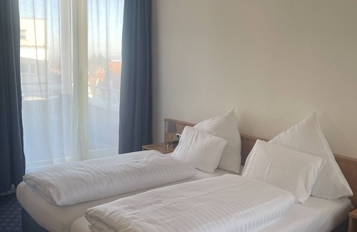 Plattenhardt Hotel | Krystall