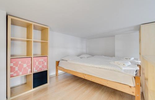 Srodmiescie Apartment | Ks Witolda 80 by Homeprime