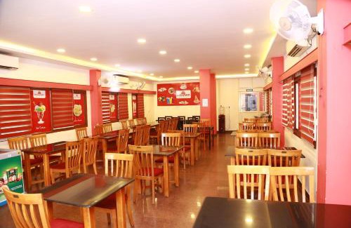 Kuppaayil Hotel | KTDC Tamarind Guruvayoor - Aahaar Guruvayoor