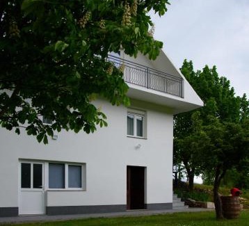 Vrlika Apartment | Kuća za odmor Elena