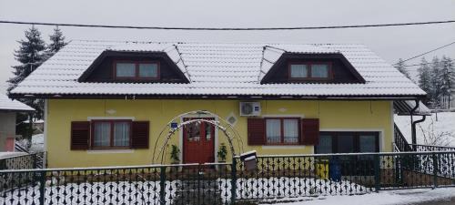Generalski Stol Apartment | Kuća za odmor ,Erdelj 21 B