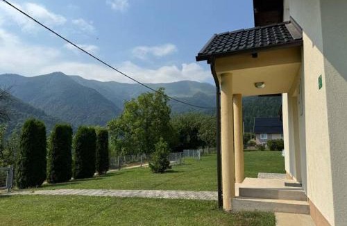 Sumece House | Kuća za odmor- Fojnica