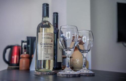 Cacinci Apartment | Kuća za odmor Grđan