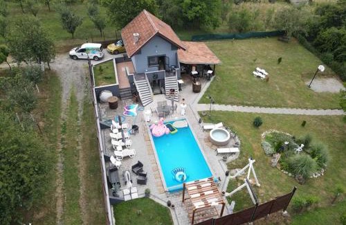 Slavonski Brod Villa | Kuća za odmor Mladen i Martina