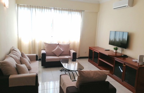 Kuala Lumpur City Centre Condo | Kuala Lumpur City Center 120 Meter To PWTC LRT Station吉隆坡太子世界贸易中心旁的公寓近地铁站