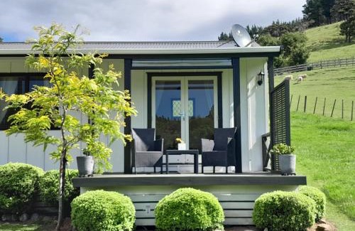 Kuaotunu House | Kuaotunu's Peebles Cottage