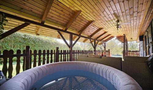 Pokupsko House | Kuca Oaza