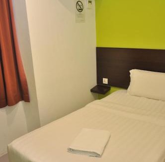 Kuching Hotel | Kuching Transit Inn
