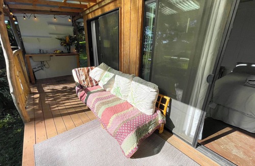 Kealakekua Cabin | Kukui Cabin with Private Bath