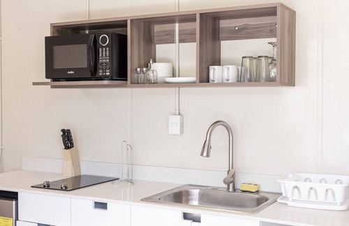Mal Pais Cabin | Kuna Earth - Fabulous Container Lofts in Mal Pais!