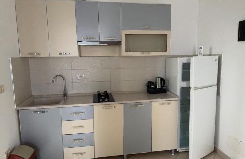 Sakës Apartment | KuneVain Guest House