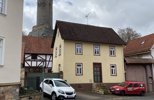 Munzenberg House | Kunos Türme
