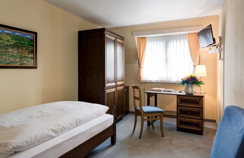 Einsiedeln Hotel | KunstHotel Linde Garni