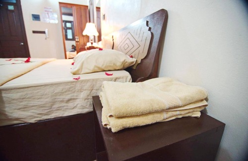 Omadhoo House | Kuri Beach View Inn