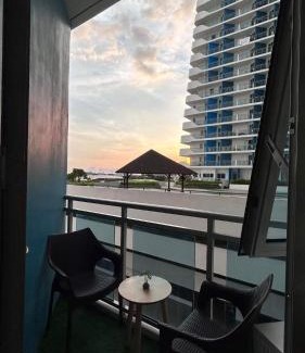 Bacolor Apartment | Kurlix Suites of Azure North