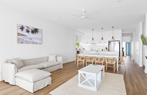 Tegerin House | Kushala Lake House - 5 Bed Serenity