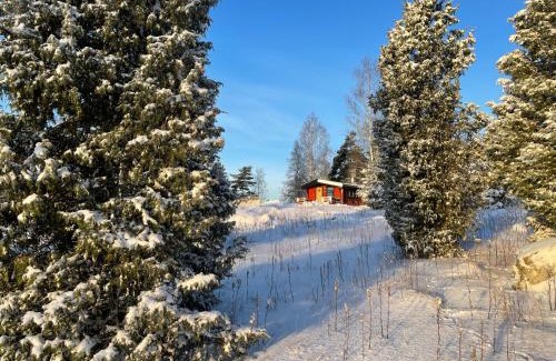 Sjotofta House | Kvarnsjöns Naturcamping Stuga 3