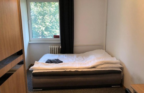 Rzeszow Bed & Breakfast | Kwadrat B&B Spiechowicza
