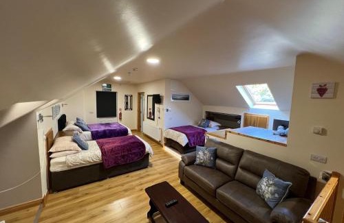 Kylemore Hotel | Kylemore Pass Hotel
