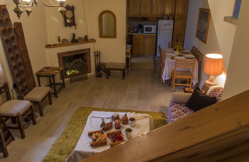 Episkopi Cottage | KYVELI COTTAGE - ENHANCE YOUR SENSEs