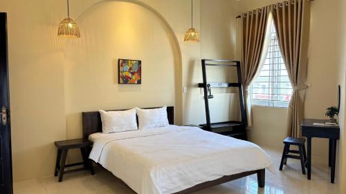 Quang Ngai Hotel | Lá Hotel