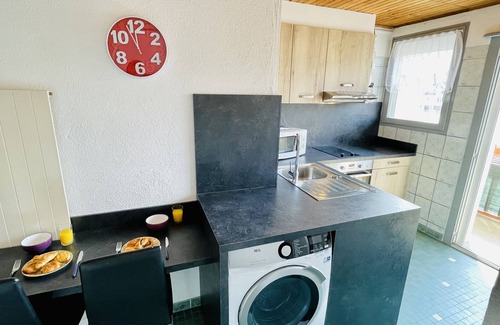 Forges-les-Bains Apartment | Léon