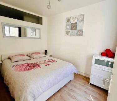 Fecamp Apartment | L'échappée belle - Jacuzzi & Terrasse privative