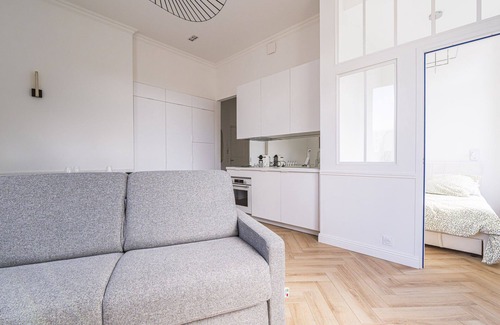 Coutures Apartment | L'Écrin d'Auguste - Reims