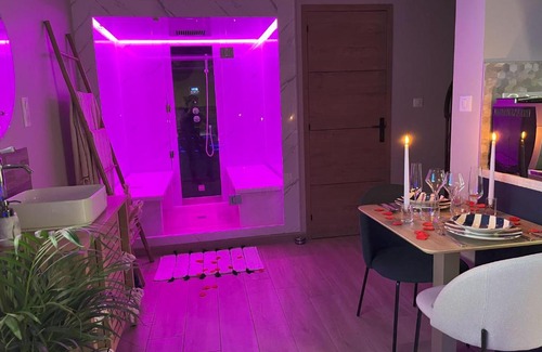 Saint-Clair-sur-les-Monts Bed & Breakfast | L'Écrin d'Azurite