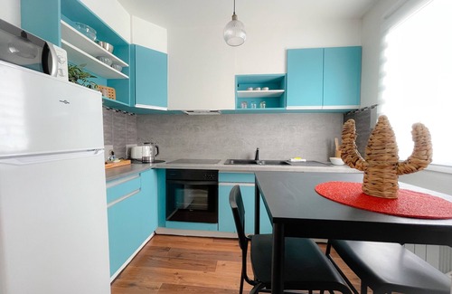 Calais Apartment | L'écureuil, studio en centre ville avec parking
