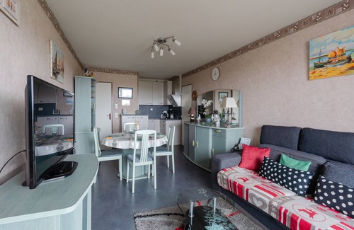 Courseulles-sur-Mer Apartment | L'Abri du Cap Horn - Proche plage pour 4p