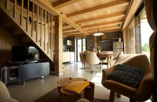 Charchilla Ski Chalet | L'abrier éco Maison Bois Proche des Lacs et de la Nature, Calme Garanti !