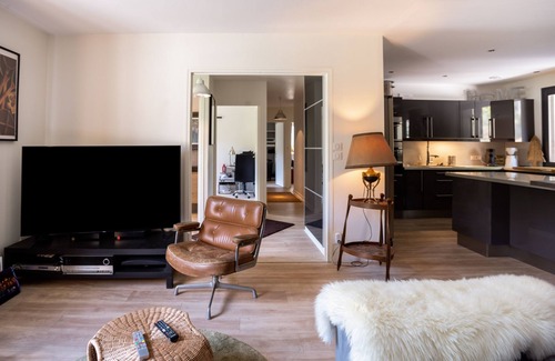 Plateau de Haye House | L'Alérion - Two Bedroom House, Sleeps 6
