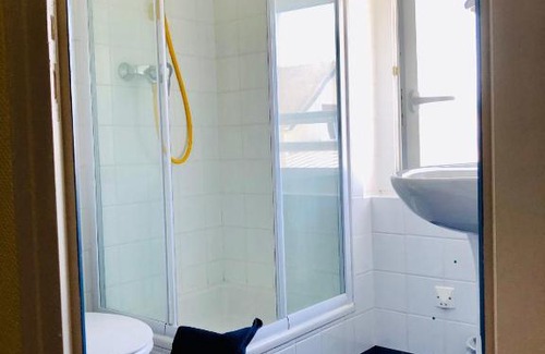 Perros-Guirec Hotel | L'Albatros