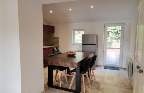 Rochefort-sur-Nenon House | L'Alcôve des Ondines
