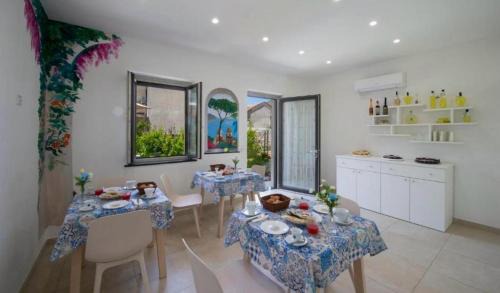 Bomerano House | L' Amaranto