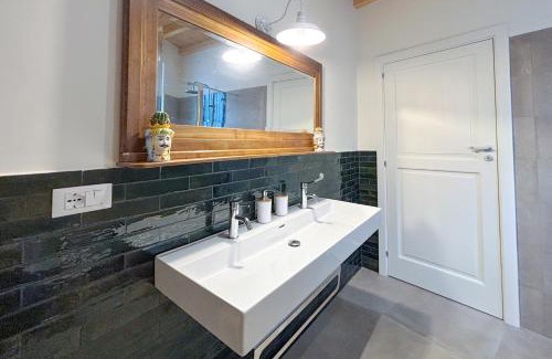 Bastione Apartment | L 'Angolo dei Mori - Mulberry Suite Milazzo
