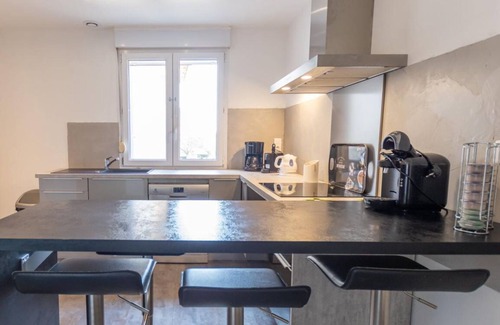 Avize House | L'appart' de la Goutte D'or