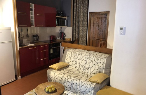 Bagnols-les-Bains Apartment | L'Appart des Anges, a charming cocoon.