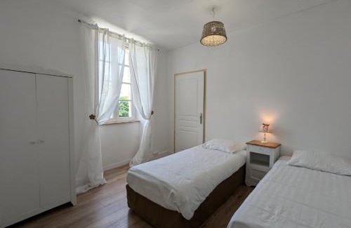 Roullet-Saint-Estephe Apartment | L appart